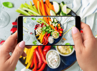 A Complete Introduction to Restaurant Review Apps: Flawless Food Photography and frank Evaluations