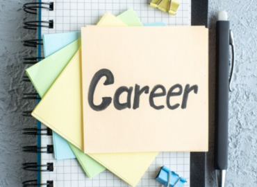 Navigating a Career Change: A Comprehensive Guide to Transitioning to a New Career